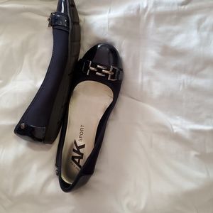 AK Sport Flats
